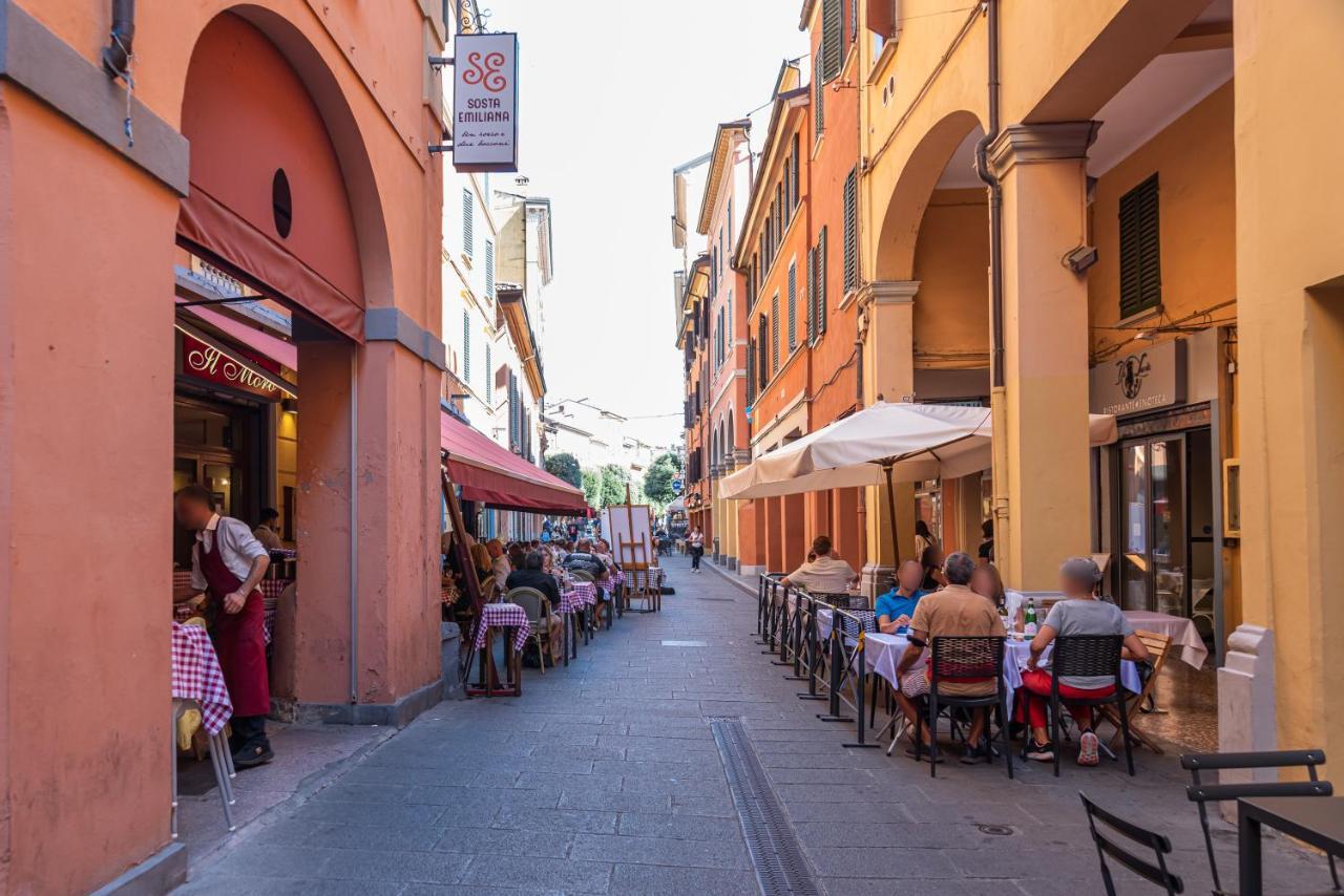 Nel Cuore Di Bologna - Casa Boss Buitenkant foto